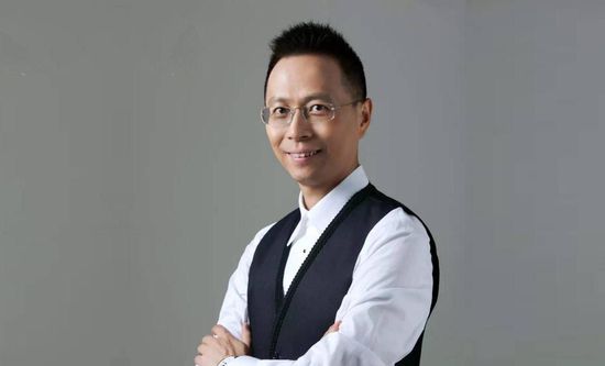 背着丈夫的外遇之旅